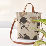 Load image into Gallery viewer, Beige and black floral print tote
