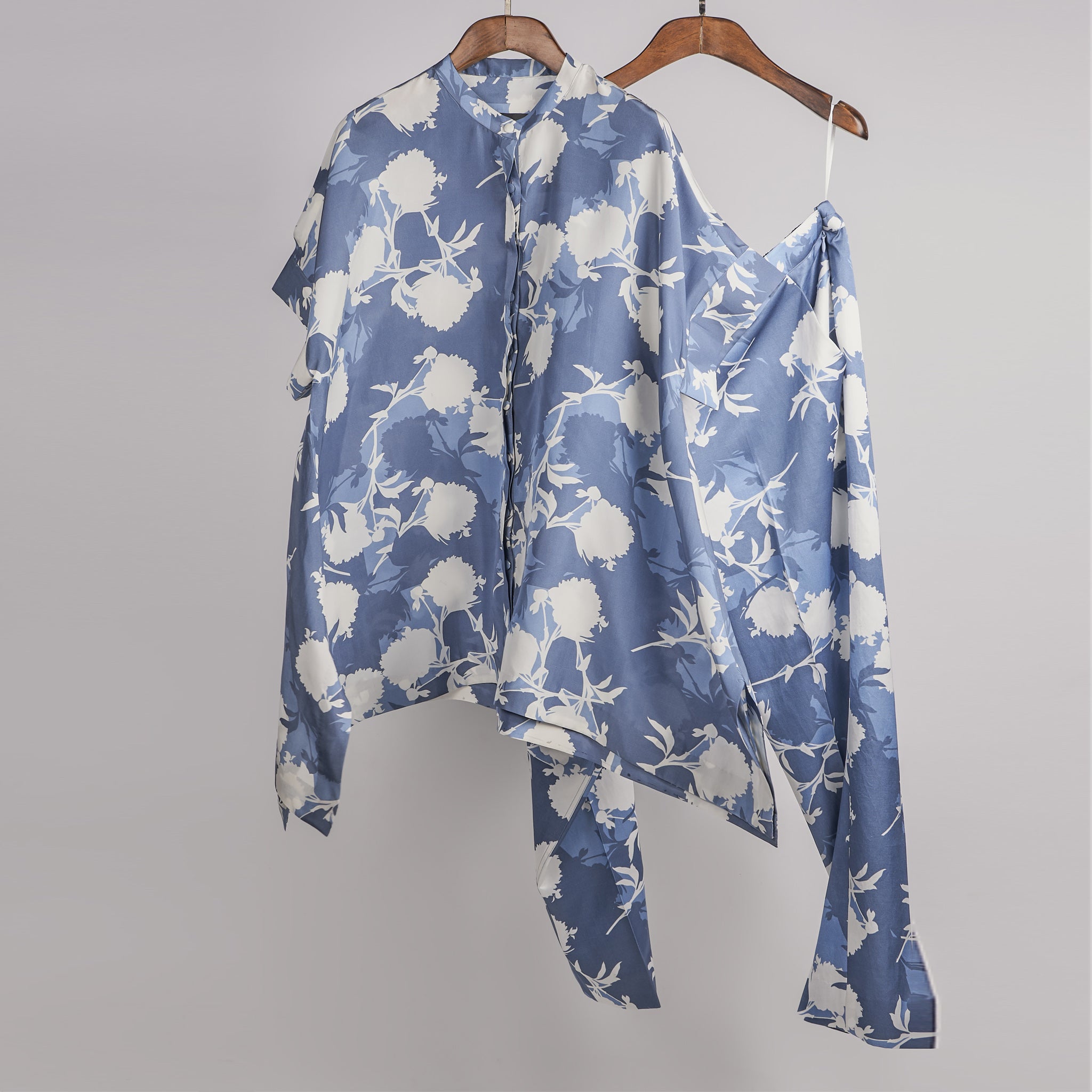 Blue floral printed top with printed pants Coordinated set