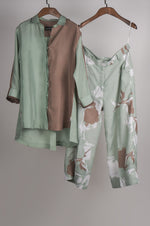 Load image into Gallery viewer, Mint and Beige solid with printed pants Coordinated set
