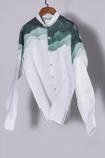 Load image into Gallery viewer, Green Hill print shirt
