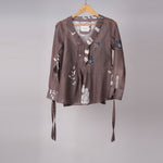 Load image into Gallery viewer, Rose wood Frill Neck Top
