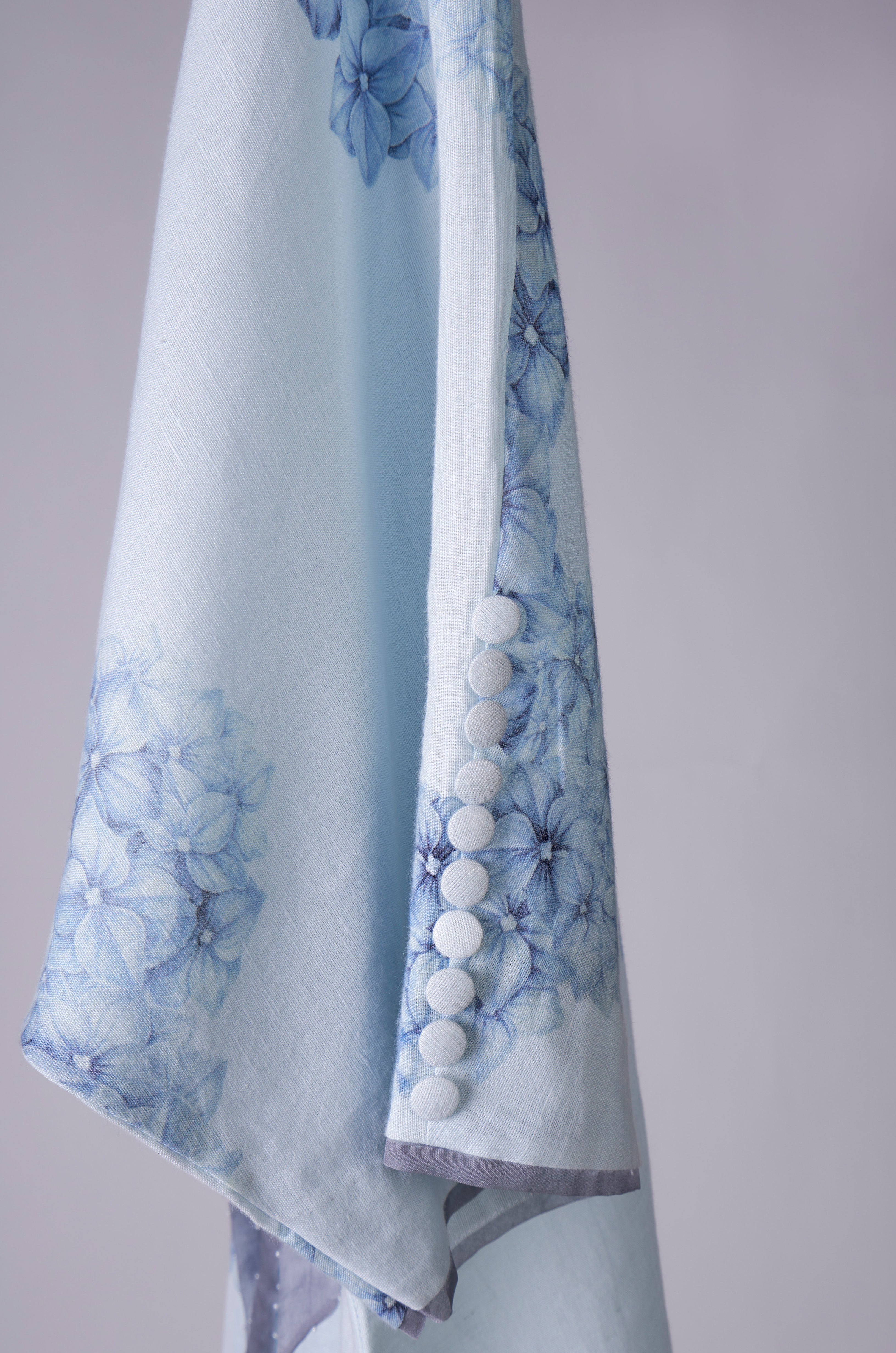 Blue Bonnet Print Linen Set