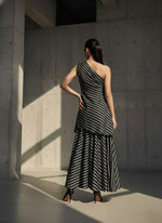 Load image into Gallery viewer, Black striped Murmur skirt set
