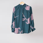 Load image into Gallery viewer, Green and Beige Evelyn shirt
