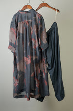 Load image into Gallery viewer, Blue Abstract printed tunic with solid pants Coordinated set
