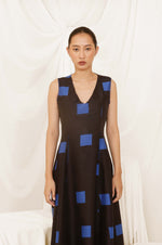 Load image into Gallery viewer, Inky Silk Panel Dress
