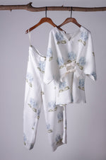 Load image into Gallery viewer, Oasis Hydrangea Linen Set
