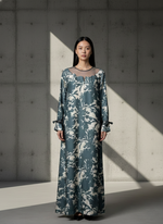 Load image into Gallery viewer, Teal and Beige Long Softcut Dress
