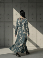 Load image into Gallery viewer, Teal and Beige Long Softcut Dress
