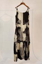 Load image into Gallery viewer, Black Paint Print Cami Dress
