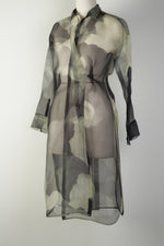 Load image into Gallery viewer, Black Paint Print Organza Shirt
