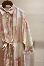 Load image into Gallery viewer, Peach Abstract Print Tunic
