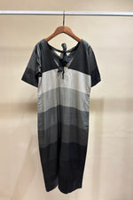 Load image into Gallery viewer, Black Shadow Printed Dress
