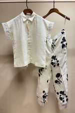 Load image into Gallery viewer, White Hideaway Linen Set
