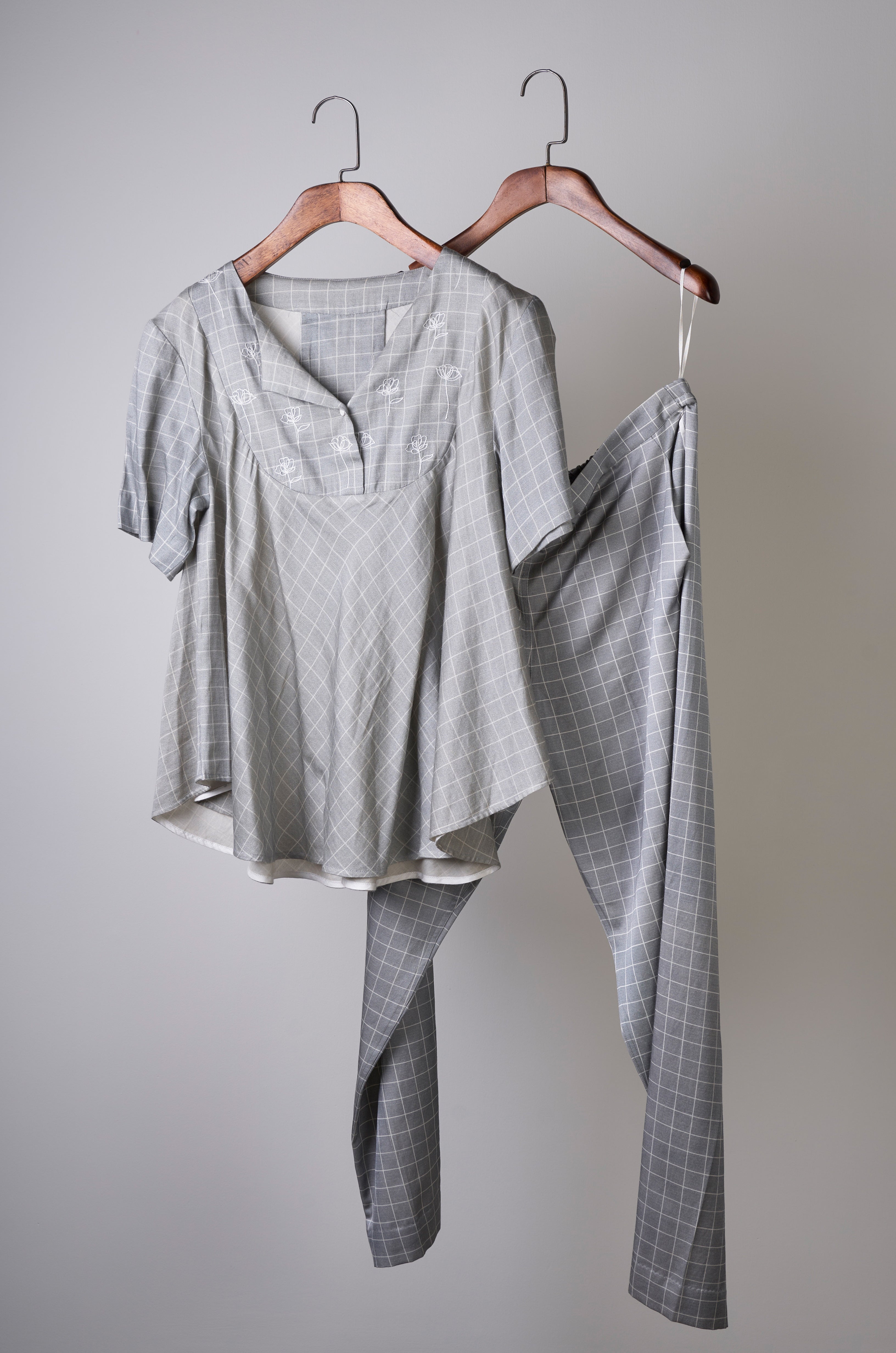 Grey printed top with printed pants Coordinated set