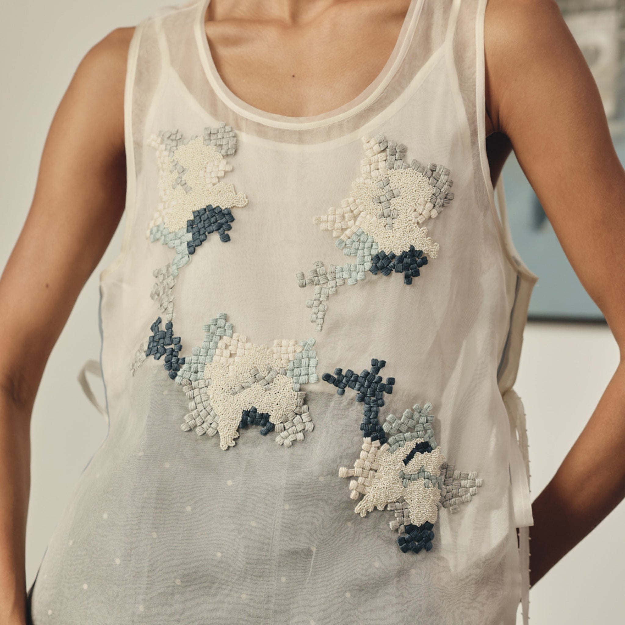 Drizzle Bib Top
