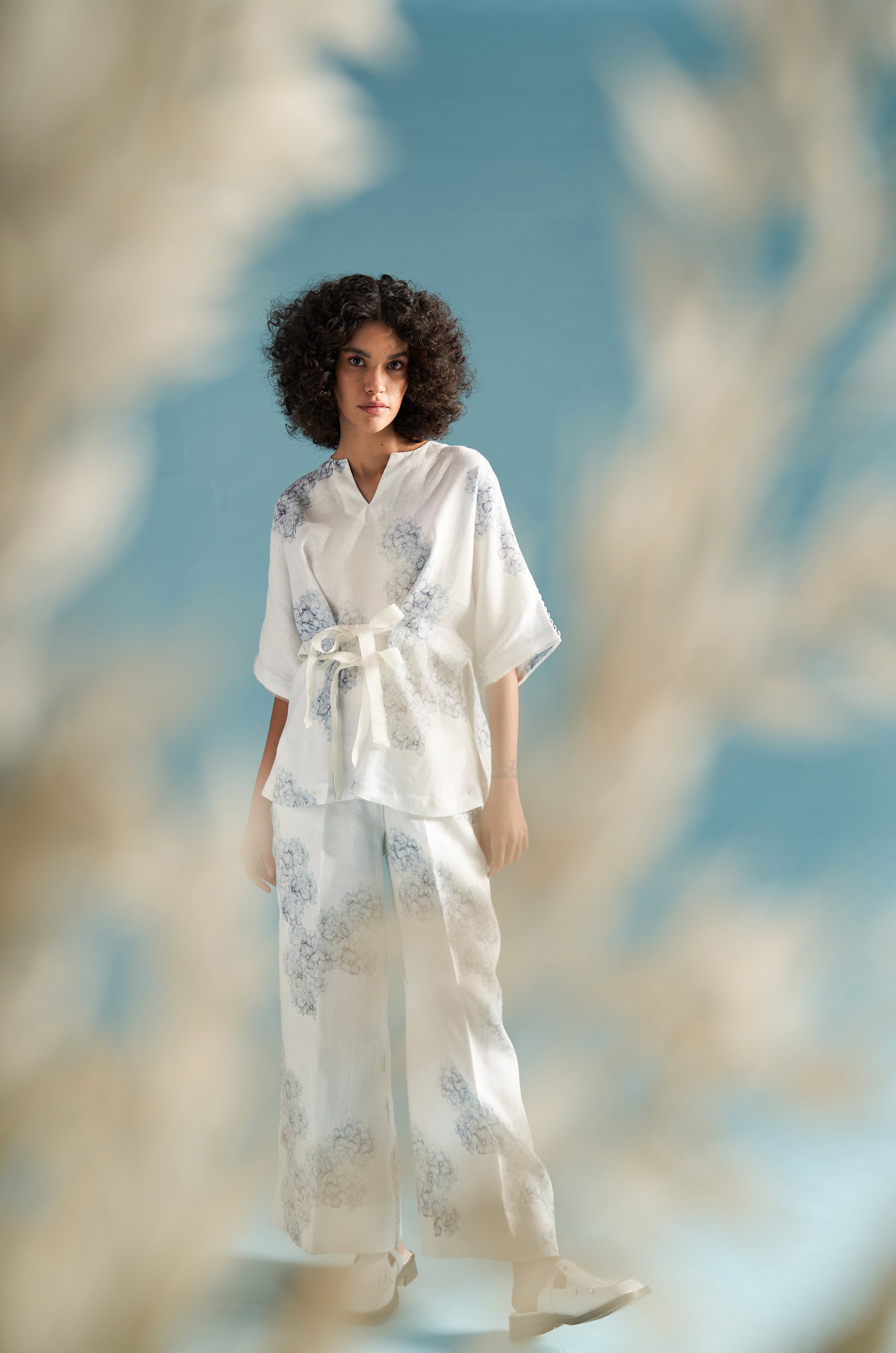 Flora Clutter Linen Set