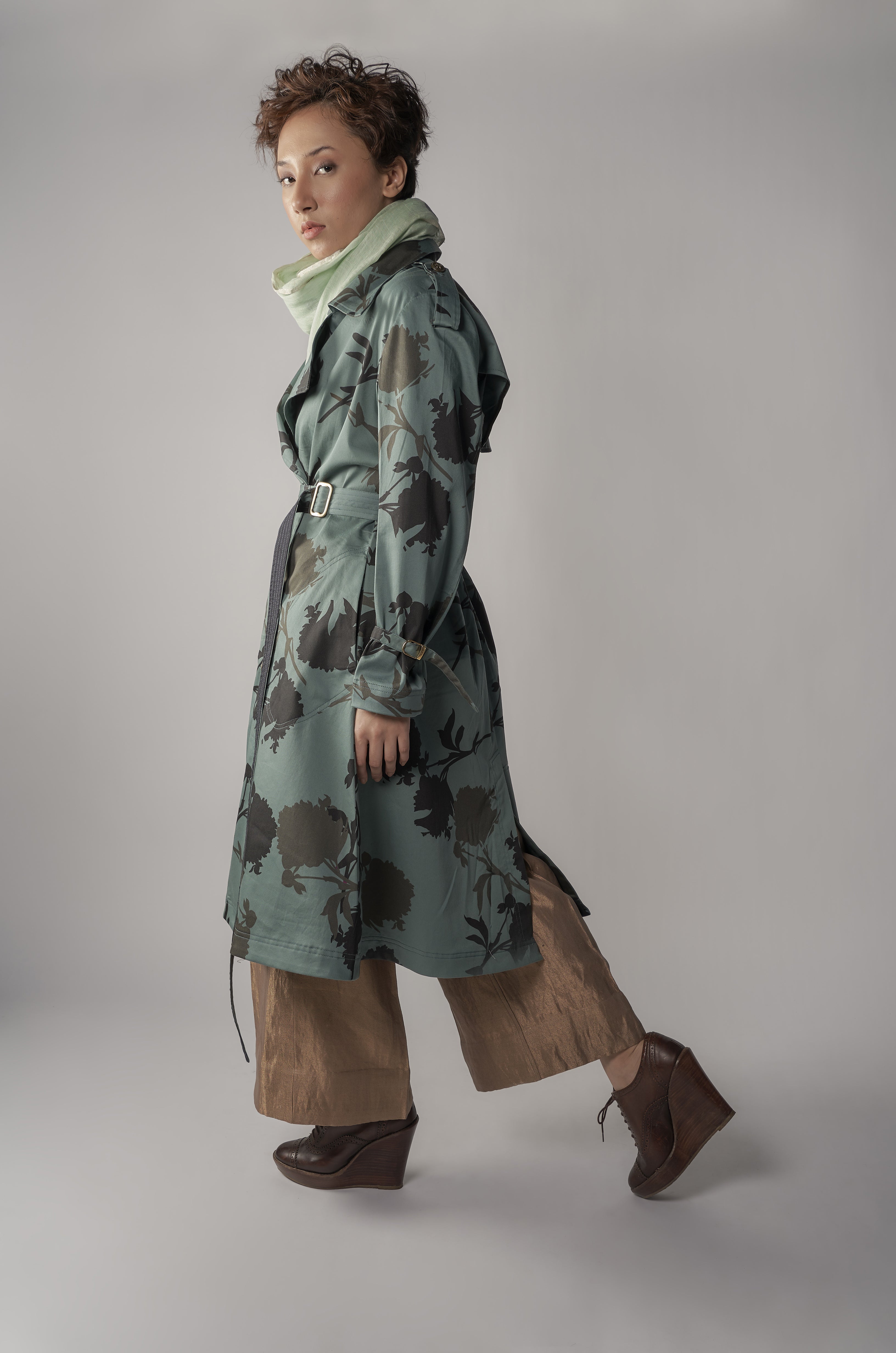Clover Floral Trench