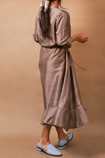 Load image into Gallery viewer, Mancrush Solid Silk Flared Dress With Drawstring
