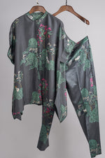 Load image into Gallery viewer, Grey tree printed top with printed pants Coordinated set
