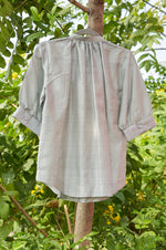 Load image into Gallery viewer, Drizzle Silk Bird Embroidered Tie-up Blouse
