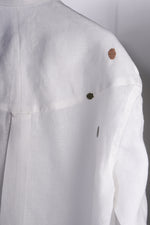 Load image into Gallery viewer, White linen shirt with contrast stitch
