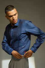 Load image into Gallery viewer, Dark blue linen shirt with contrast stitch
